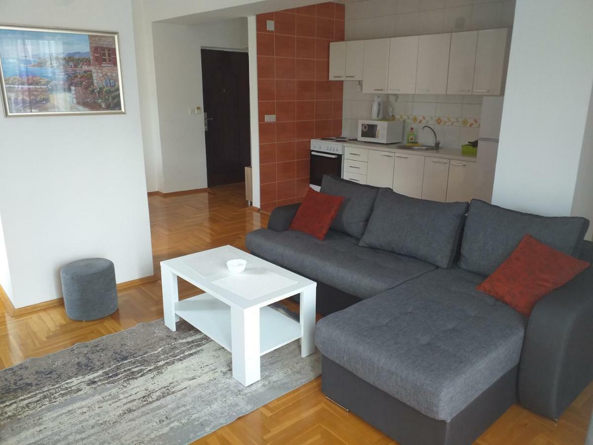 Bim Apartment Ohrid Ngoại thất bức ảnh